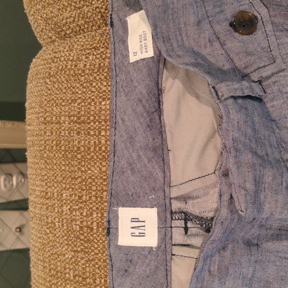 Gap women's pants - Picture 2 of 3